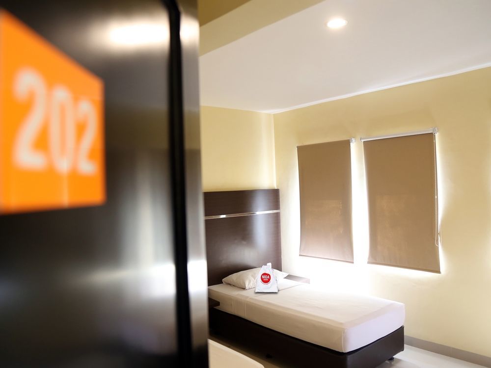 Nida Rooms Makassar Town Square Eksteriør billede