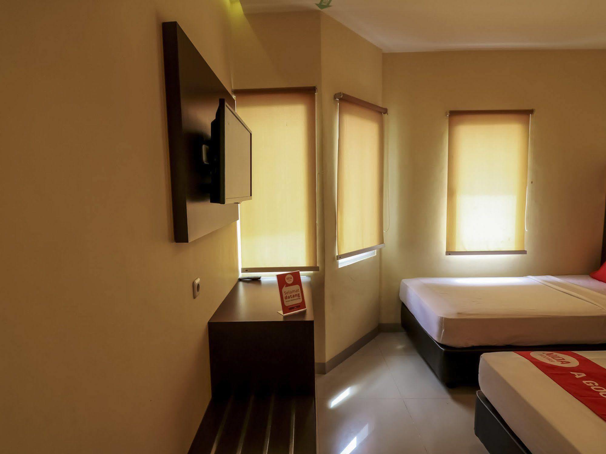 Nida Rooms Makassar Town Square Eksteriør billede